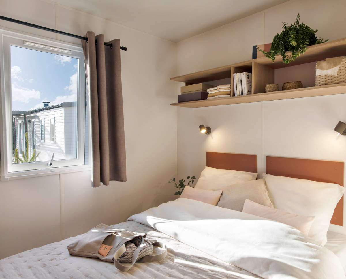 Slaapkamer met dubbelbed